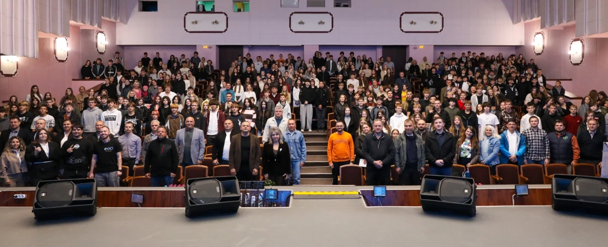 ХАЕС допомагає молоді обрати професію: профорієнтаційні зустрічі охопили понад 1200 учнів