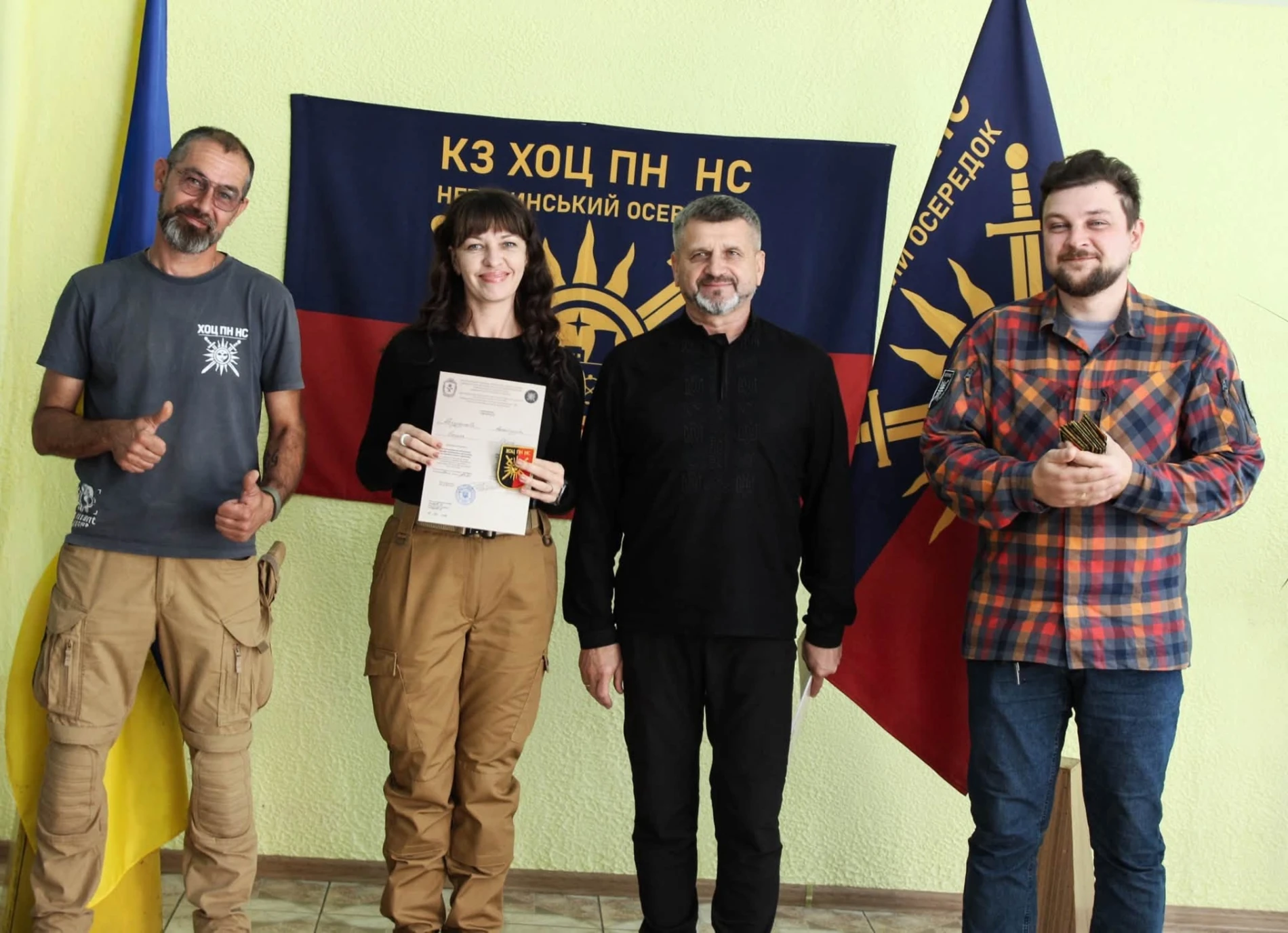 Перший випуск національного спротиву: у Нетішині завершили навчання 30 курсантів