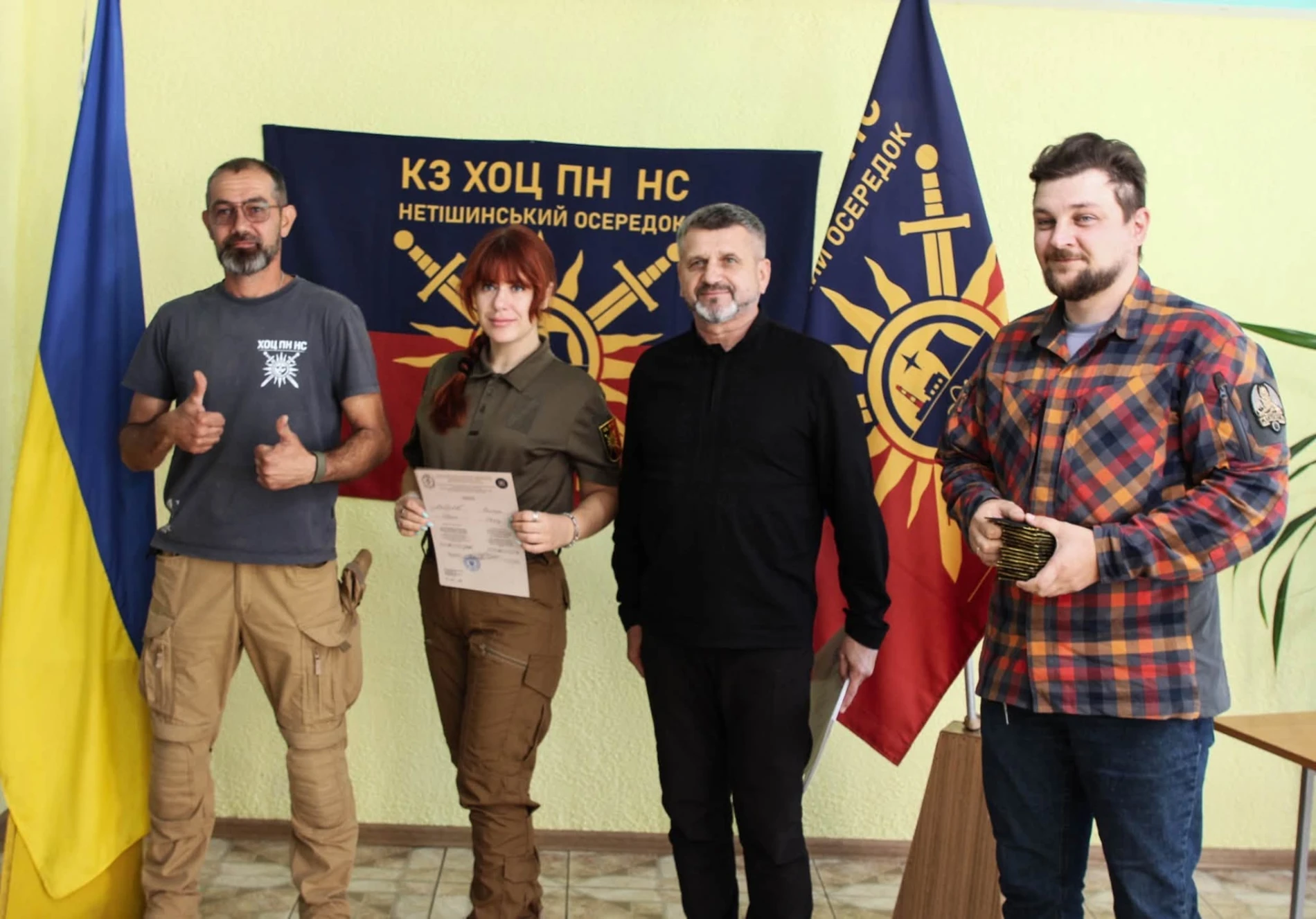 Перший випуск національного спротиву: у Нетішині завершили навчання 30 курсантів