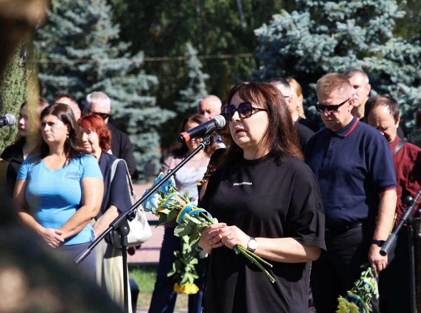День міста, сповнений скорботи: Нетішин попрощався з захисником Михайлом Луцем