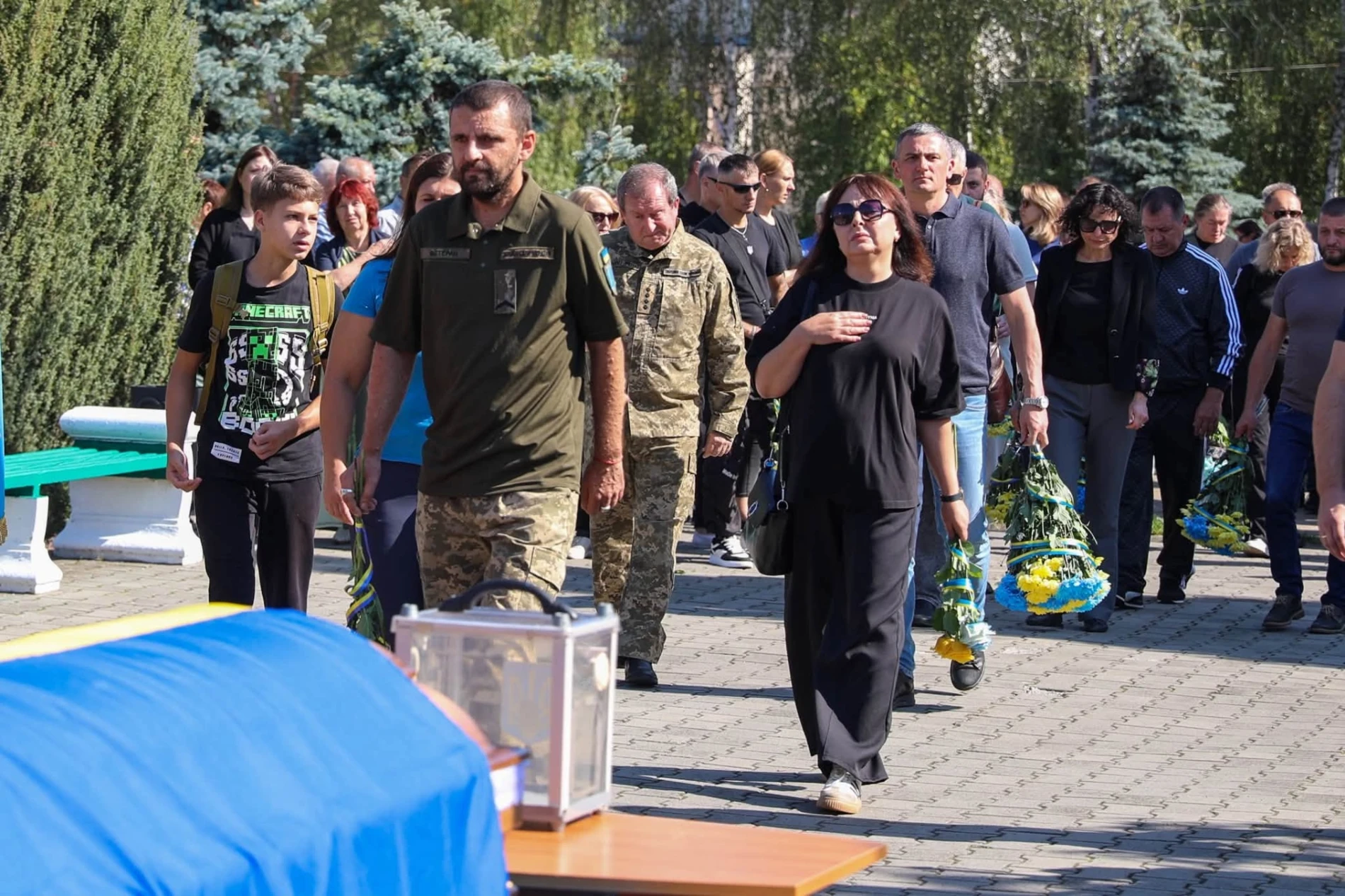 День міста, сповнений скорботи: Нетішин попрощався з захисником Михайлом Луцем