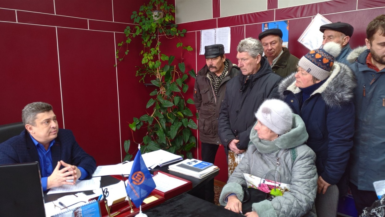 Мешканці Садової в очільника Славутського РЕМу