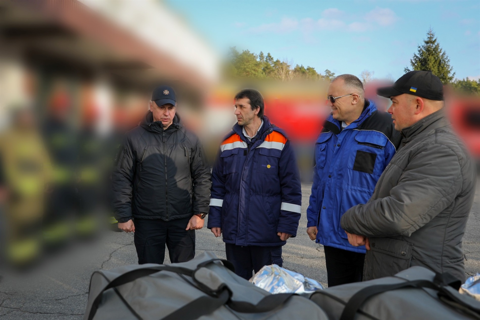 Рятувальники ХАЕС отримали термозахисні костюми від МАГАТЕ (відео)