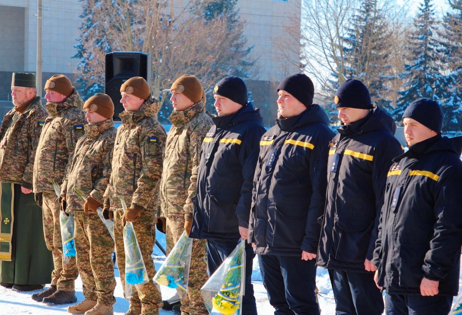 У Нетішині вшанували пам'ять героїв-кібергів