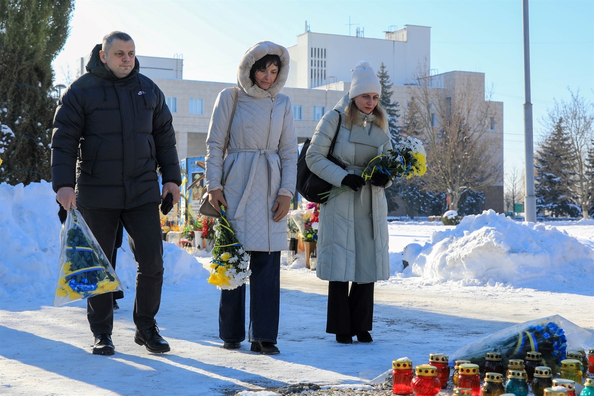 У Нетішині вшанували пам'ять героїв-кібергів