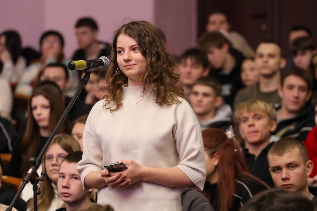 У Нетішині відбувся спільний профорієнтаційний захід Хмельницької АЕС та КНУ імені Тараса Шевченка