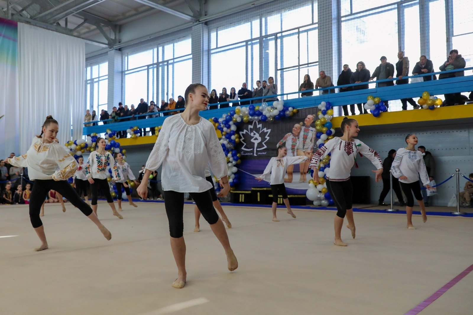 У Нетішині відбувся чемпіонат міста з художньої гімнастики