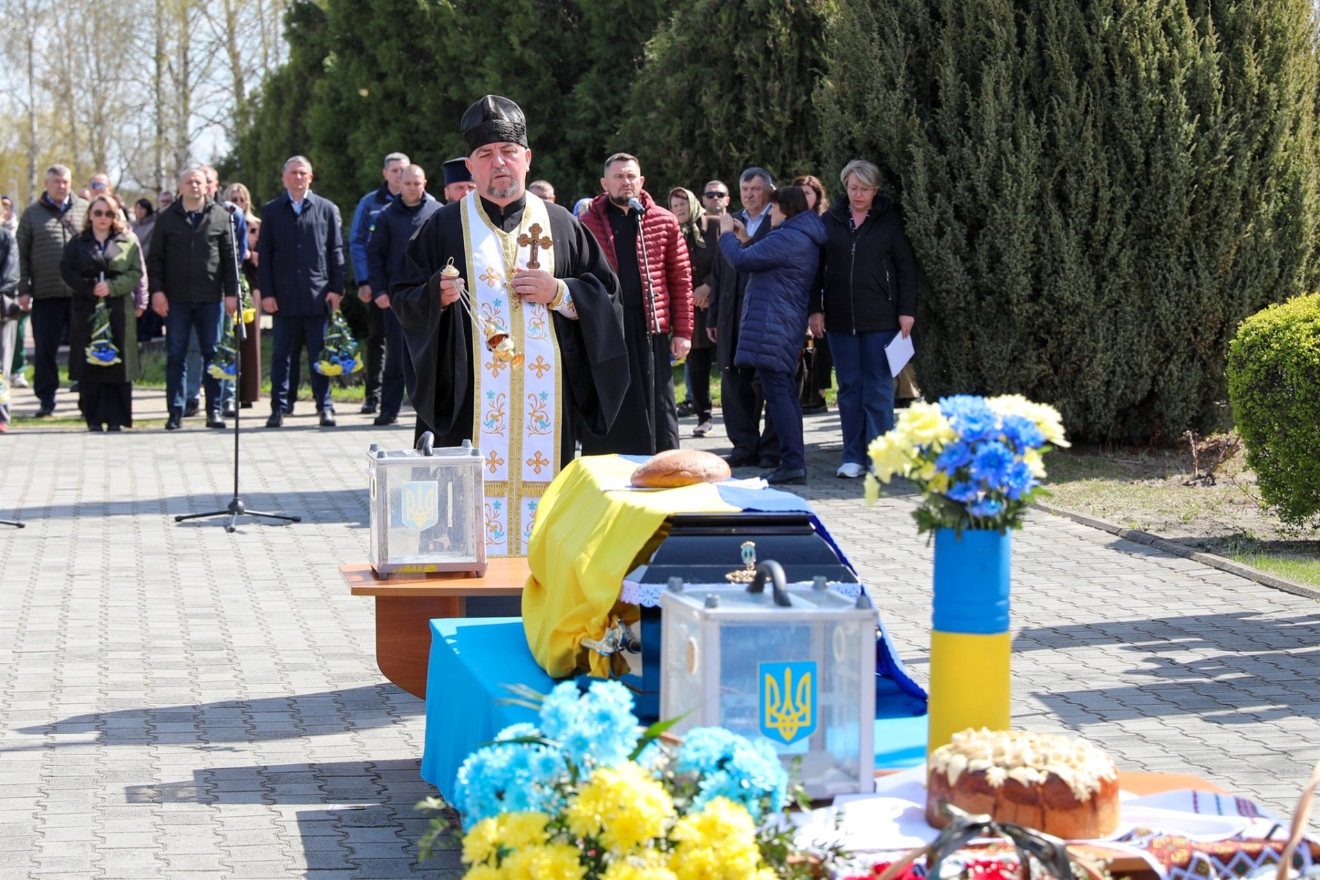 Втрачаємо найкращих... На щиті повернувася додому 25-річний Герой Вадим Тітов