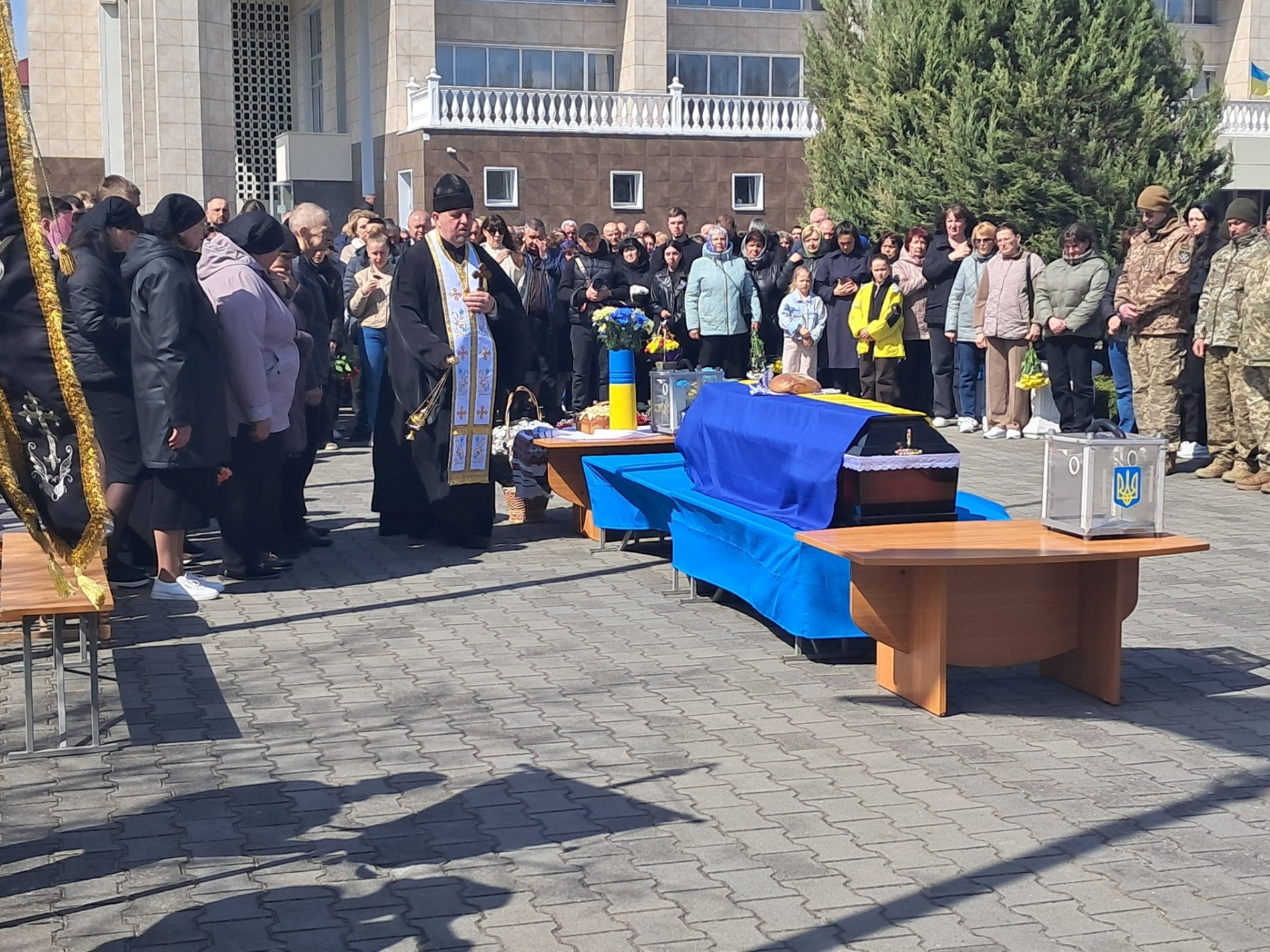 Втрачаємо найкращих... На щиті повернувася додому 25-річний Герой Вадим Тітов