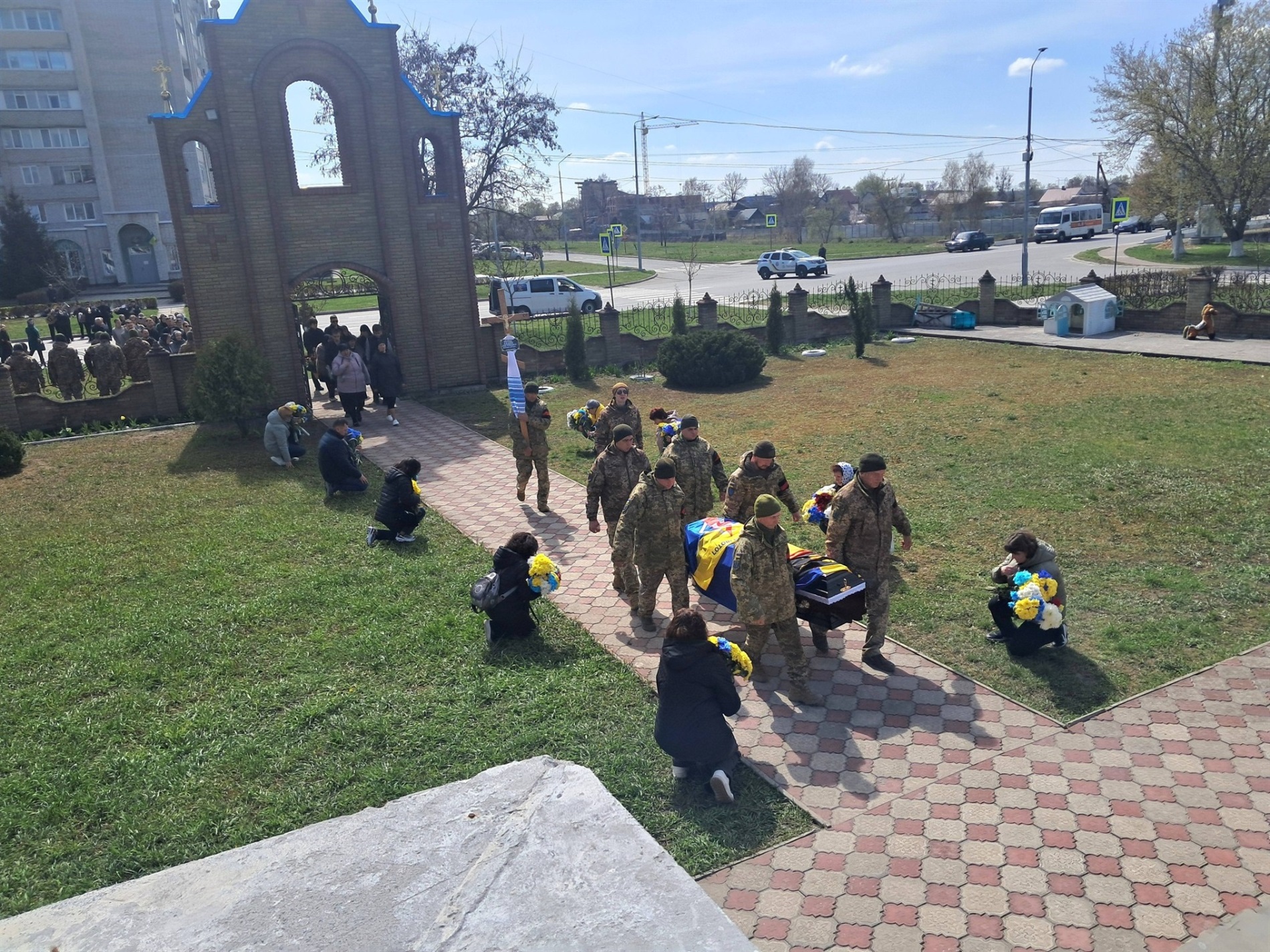 Втрачаємо найкращих... На щиті повернувася додому 25-річний Герой Вадим Тітов