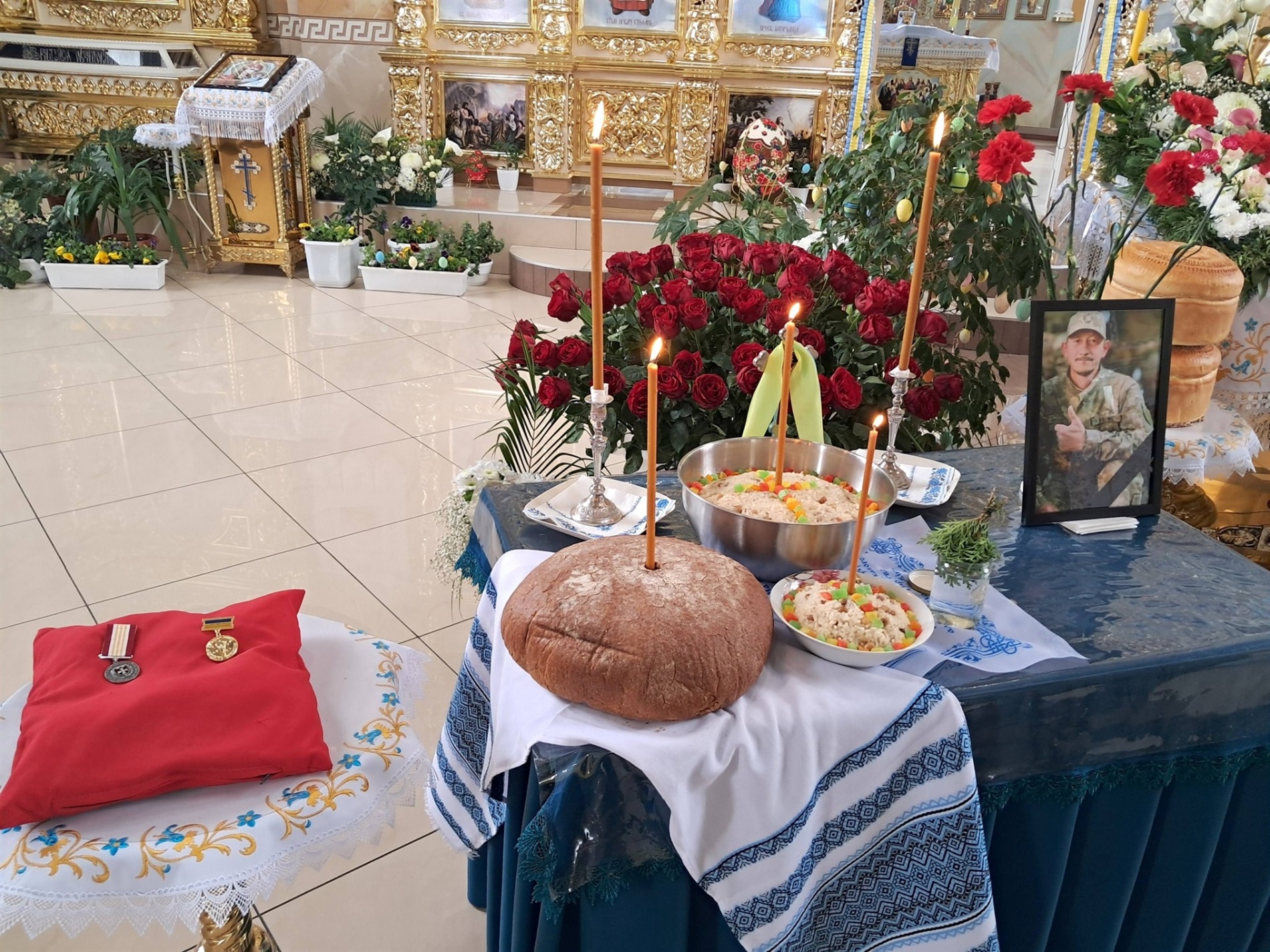 Чотири місяці рідні жили між надією і болем: Нетішин провів у засвіти Героя Володимира Баришнікова