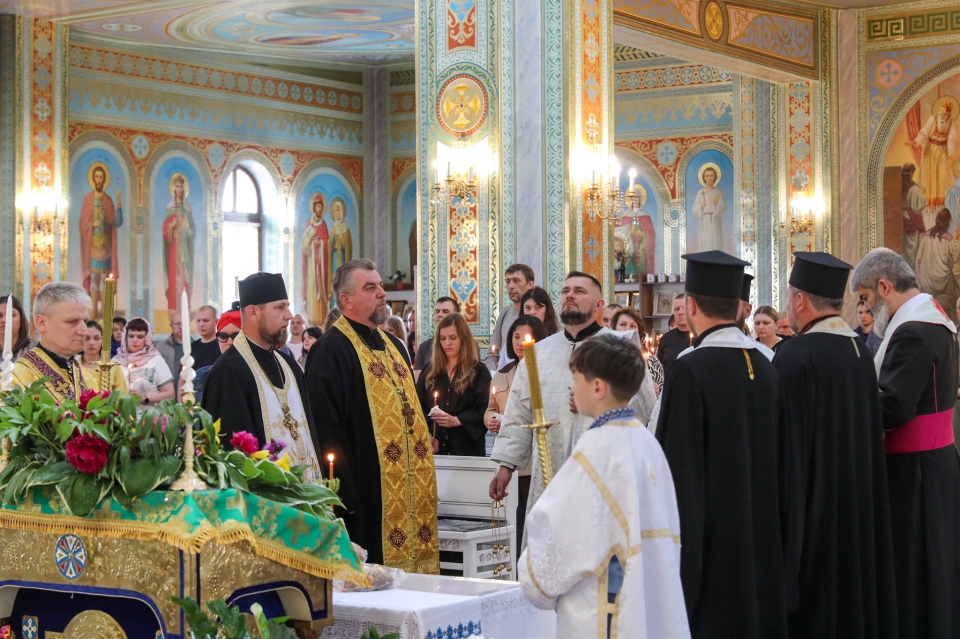 Їхні мрії не встигли здійснитися: у Нетішині вшанували пам’ять загиблих дітей